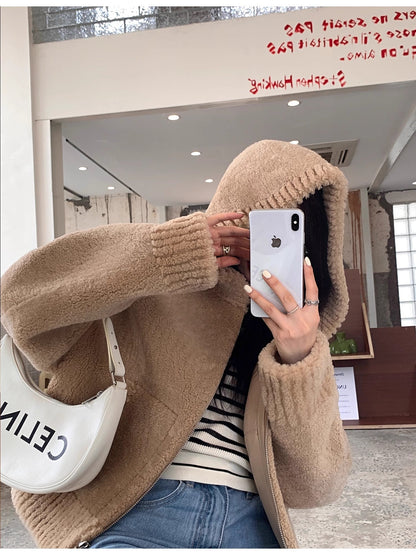 Fireladyfur Women's Hooded Merino Sheepskin Jacket