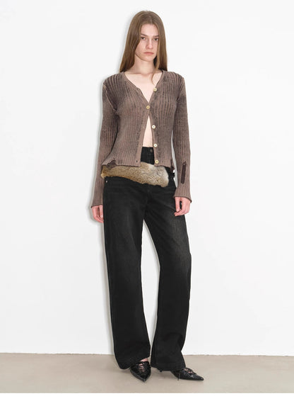 Slim and Durable Mid-Rise Curved Knife Cotton Washed Jeans