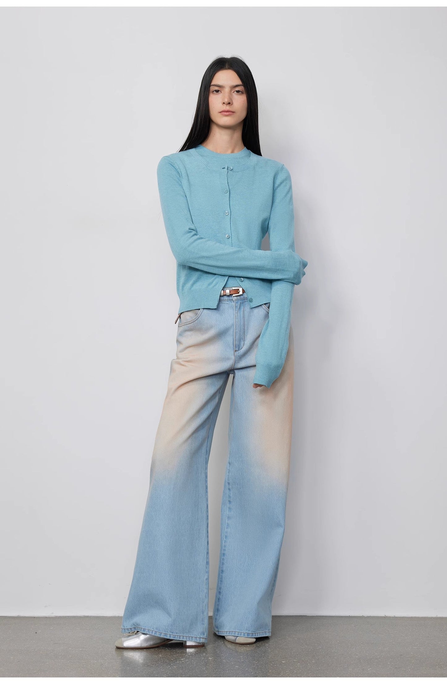 Wantful Low-Waist Flared Jeans – Elegant Bootcut Denim