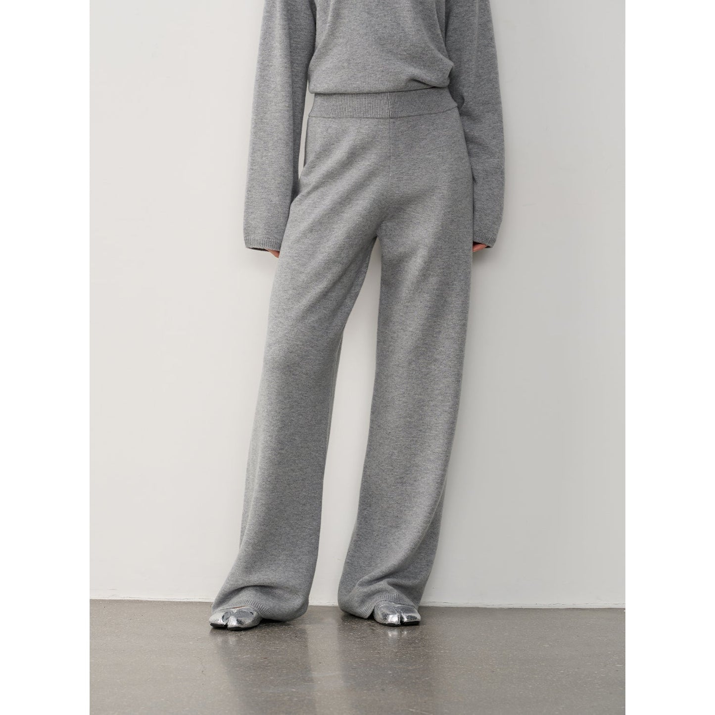 Fireladyfur Merino Wool Knit Outfit (Two-Piece Set)